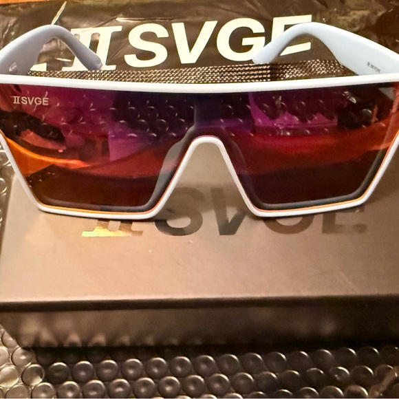 TWO SVGE - ICON - MIRAGE SUNGLASSES - Picture 12 of 14